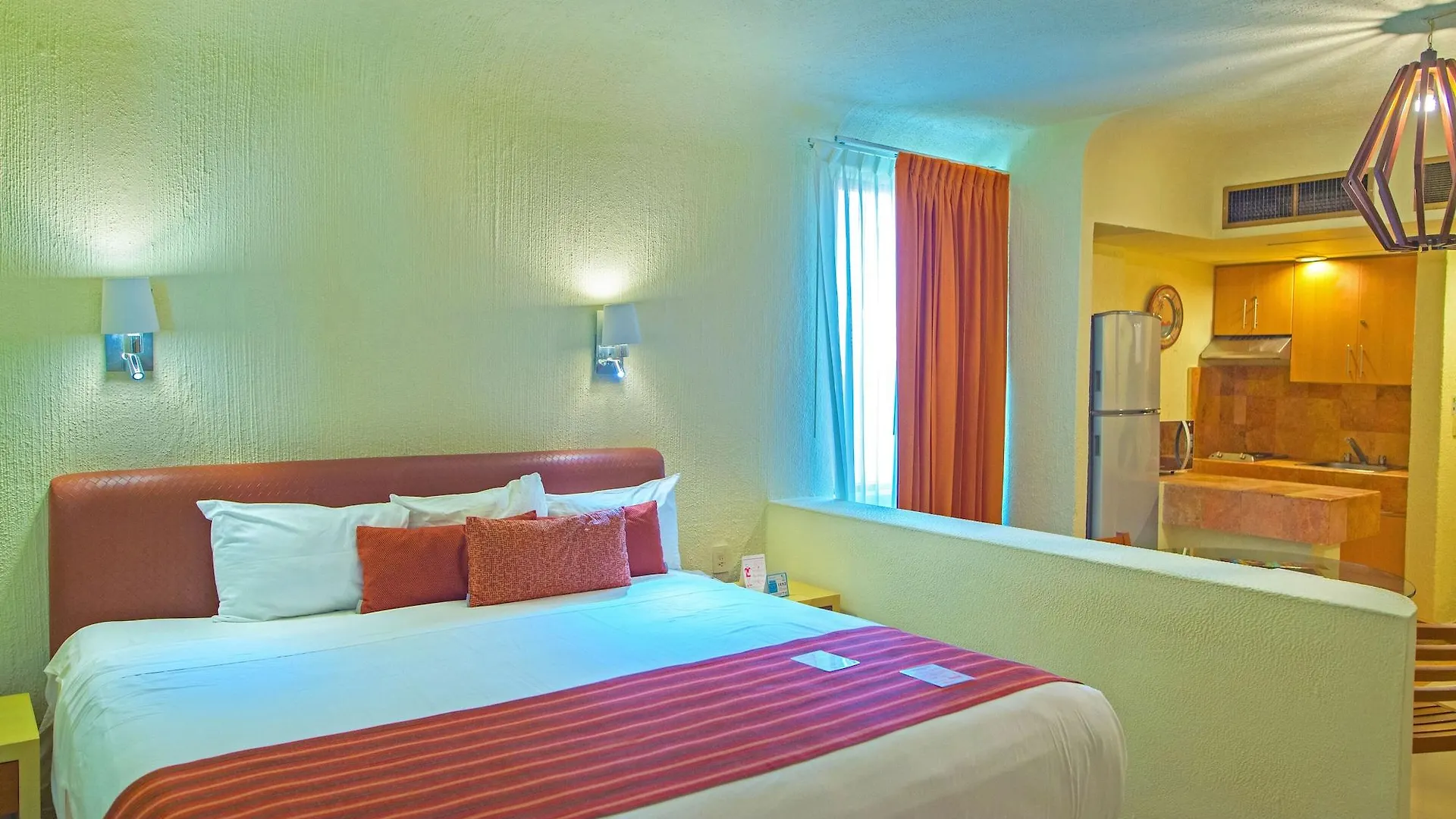 Luna Palace Mazatlan