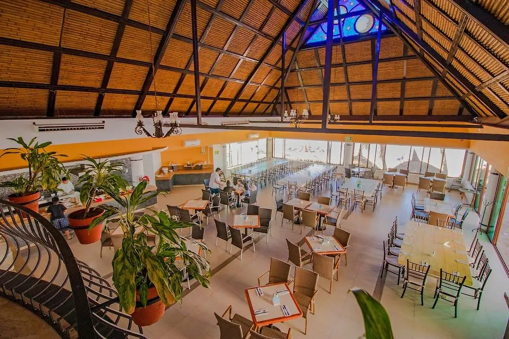 Luna Palace Mazatlan